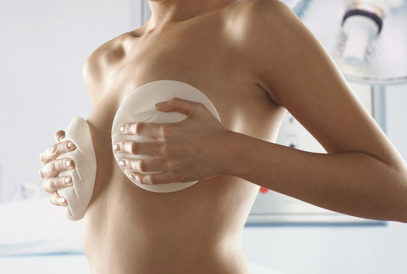 Why are my breasts wide-spaced? – dr Maljković